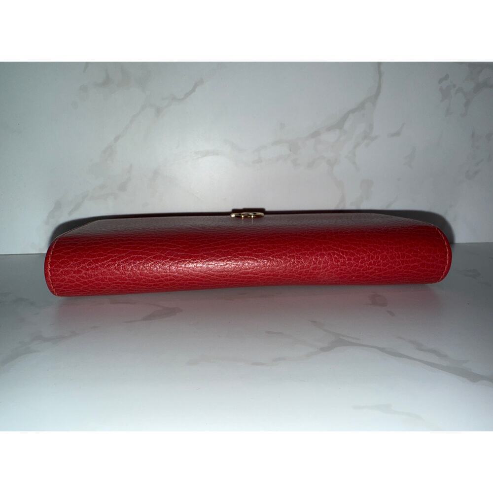 Gucci GG Marmont Continental Wallet in Red Leather - Picture 6 of 8